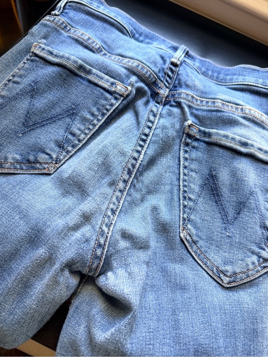 MOTHER Denim - MOTHER Women’s Blue Relaxed Denim Jeans, Fray Cropped Sz 26